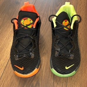 Youth Lebron Sneakers